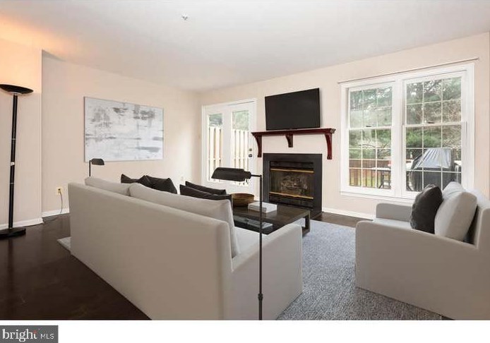 489 Cassatt Ct, West Chester, PA 19380