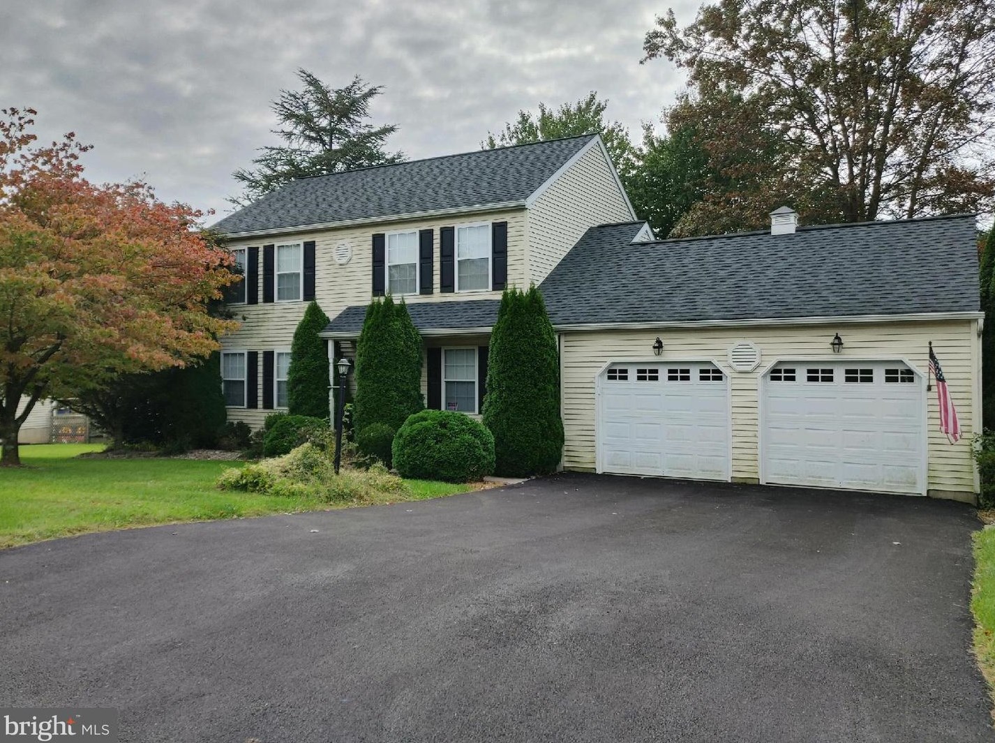 3 Donna Dr, Coatesville, PA 19320