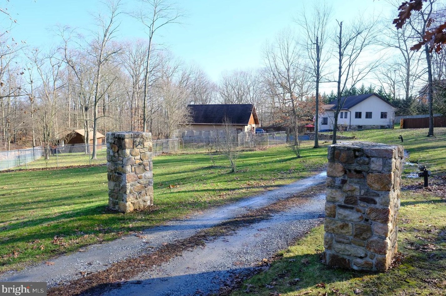 1281 Kelsall Rd, Romansville, PA 19320-5216