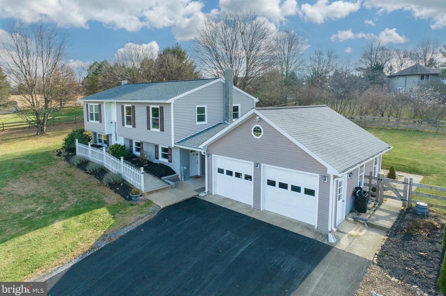 184 Monacy Rd, Romansville, PA 19320-1450