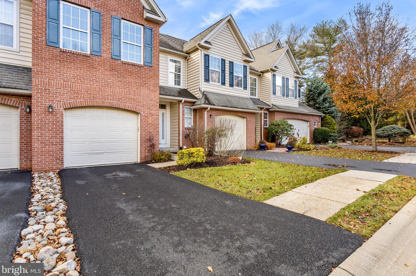 104 Ladbroke Ln, Kennett Sq, PA 19348