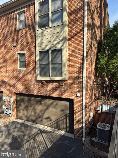394 Church St, West Chester, PA 19380-3211