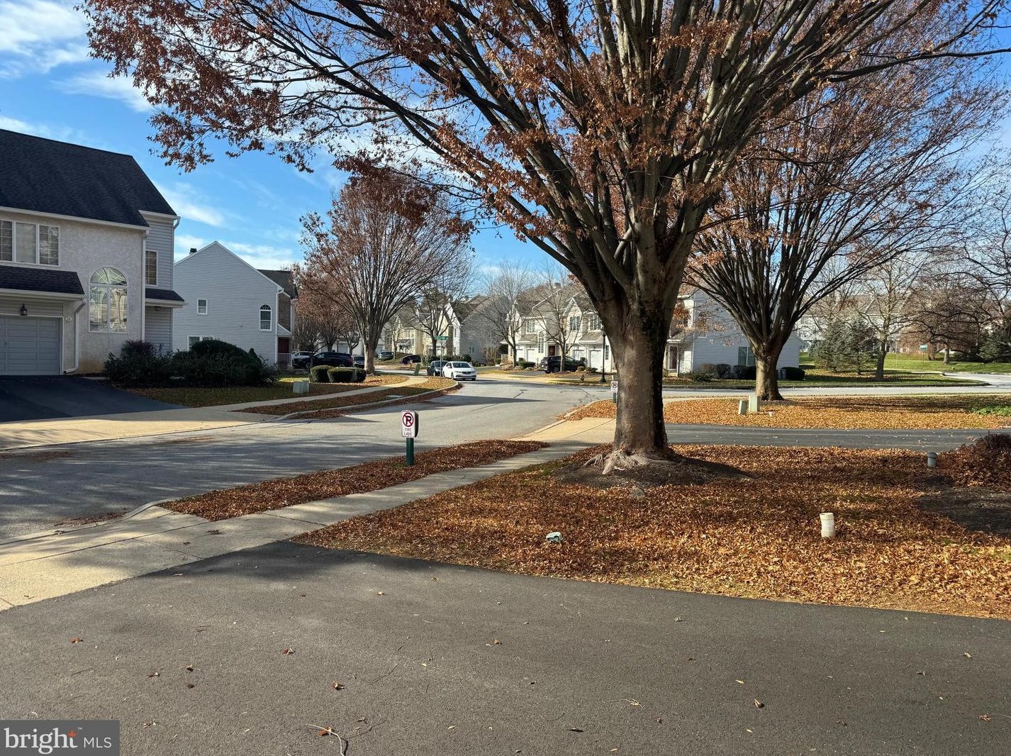 33 Buttonwood Dr, Exton, PA 19341-2060