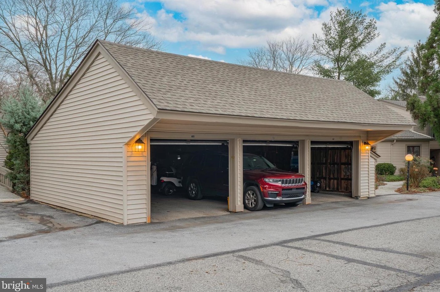 104 Ashton Way, West Chester PA  19380-6919 exterior