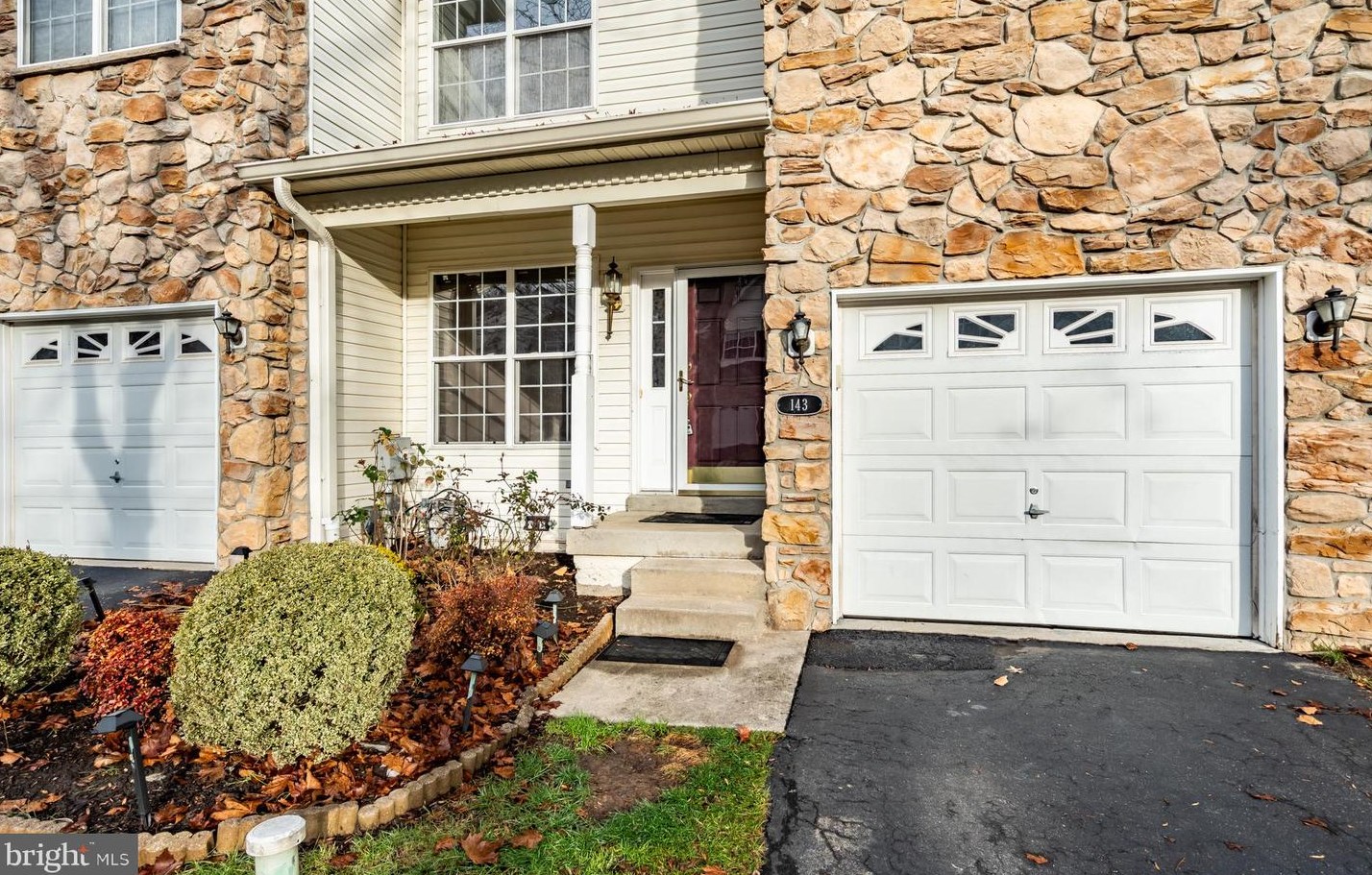 143 Birchwood Dr, West Chester, PA 19380