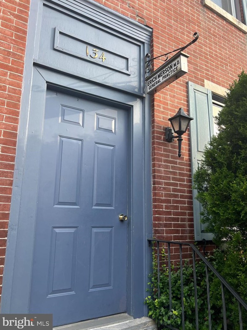 134 W Chestnut #b, West Chester, PA 19380