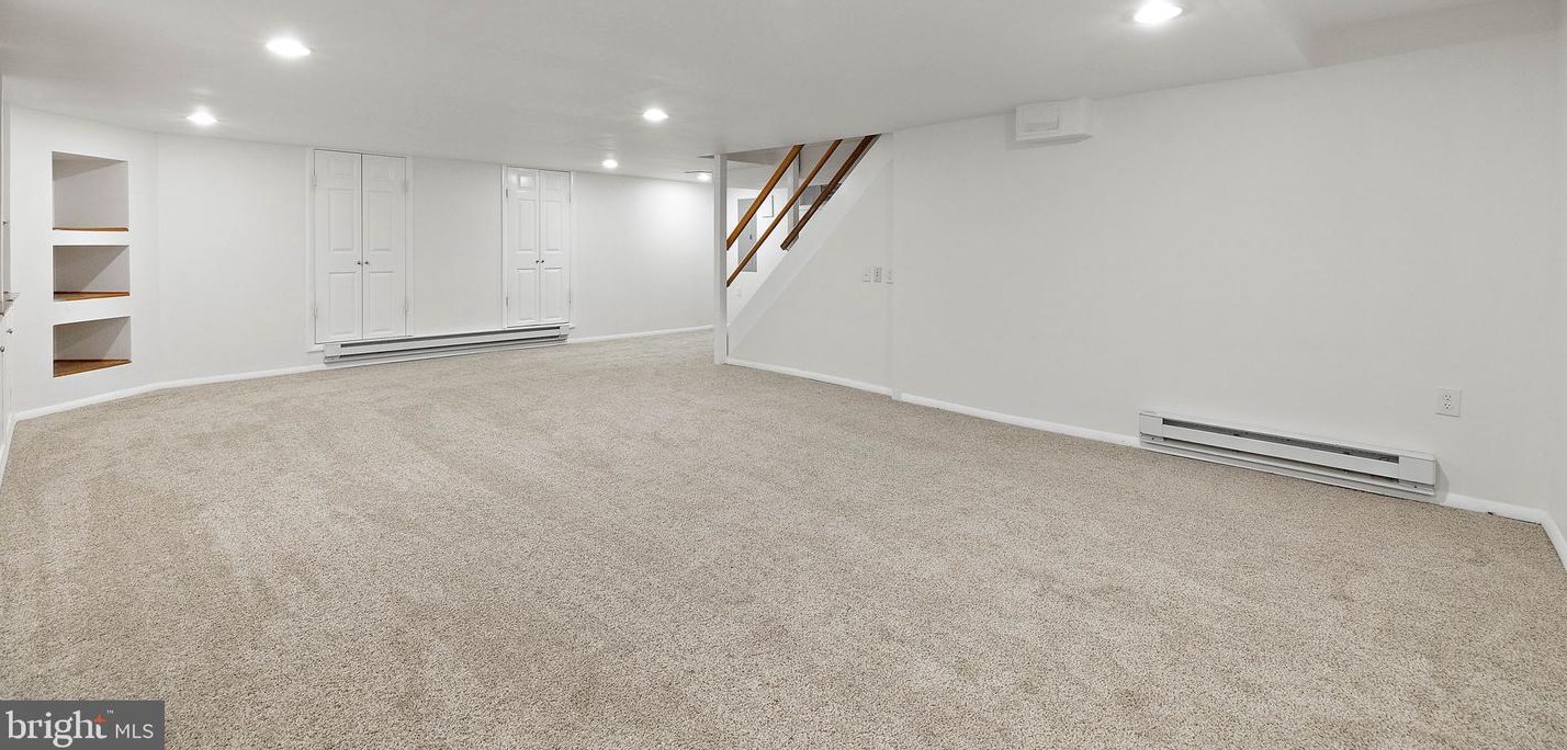 310 Devon Ln, West Chester PA  19380-6823 exterior