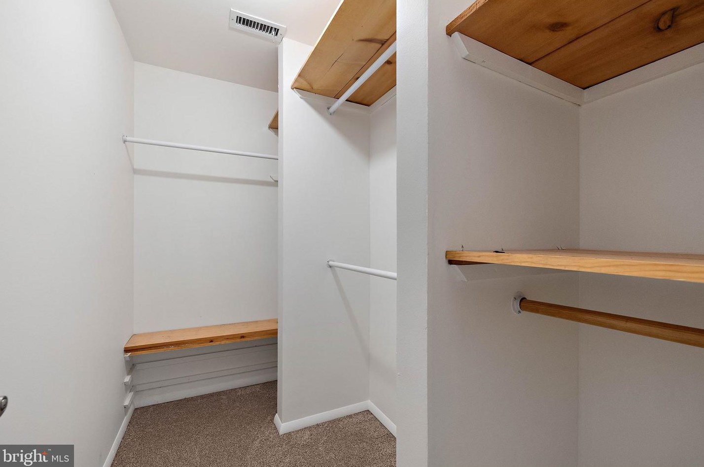 310 Devon Ln, West Chester PA  19380-6823 exterior