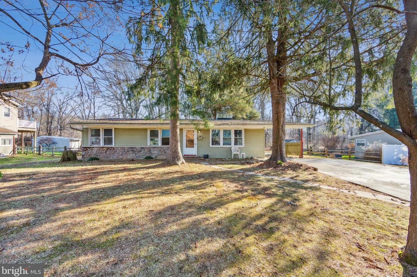 1216 Farmington Ln, West Chester, PA 19380