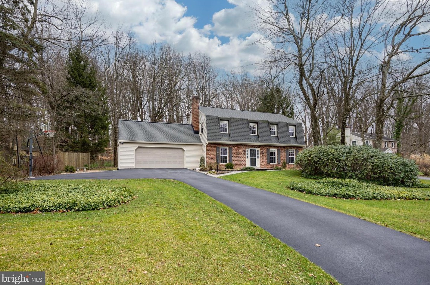 307 William Salesbury Dr, Downingtown, PA 19335-1638
