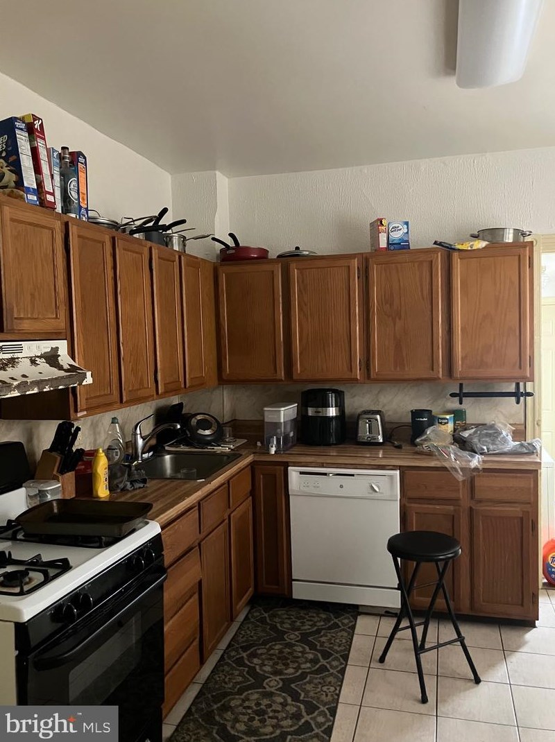 19 S Walnut St, West Chester, PA 19382