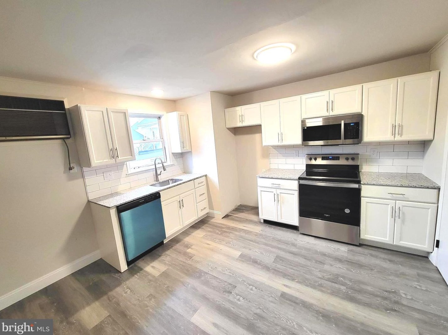 36 W Lancaster Ave #6, Downingtown, PA 19335