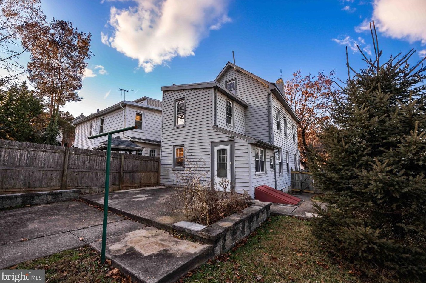 820 W Bridge St, Phoenixville, PA 19460