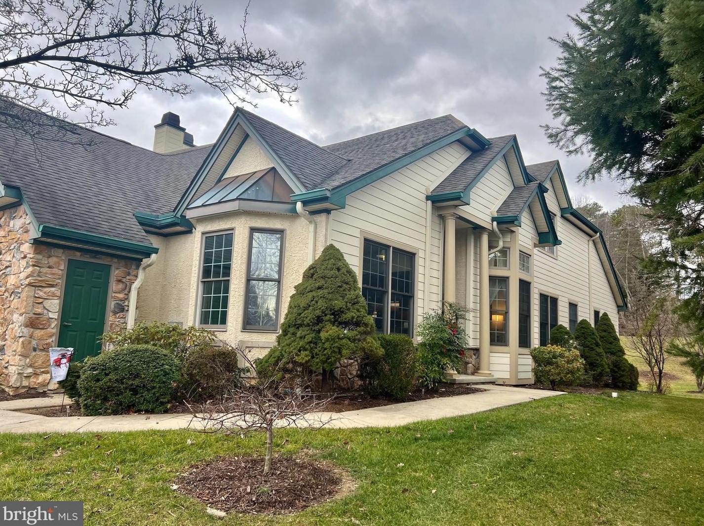 1694 Yardley Dr, West Chester, PA 19380-5779