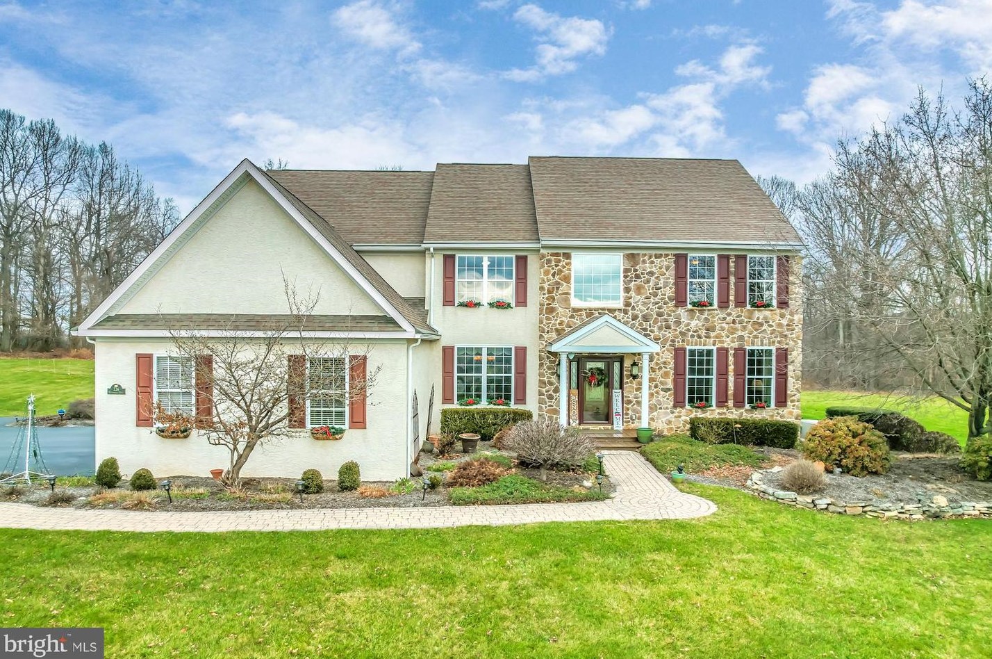 236 Huntsfield Dr, Marsh, PA 19520
