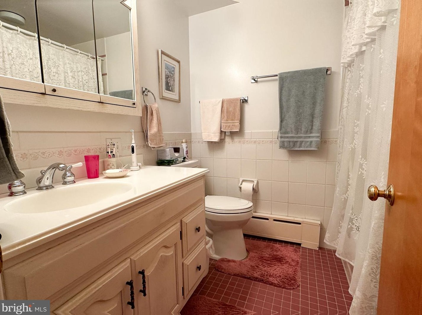 1580 Broadrun Rd, Downingtown PA  19335-3585 exterior