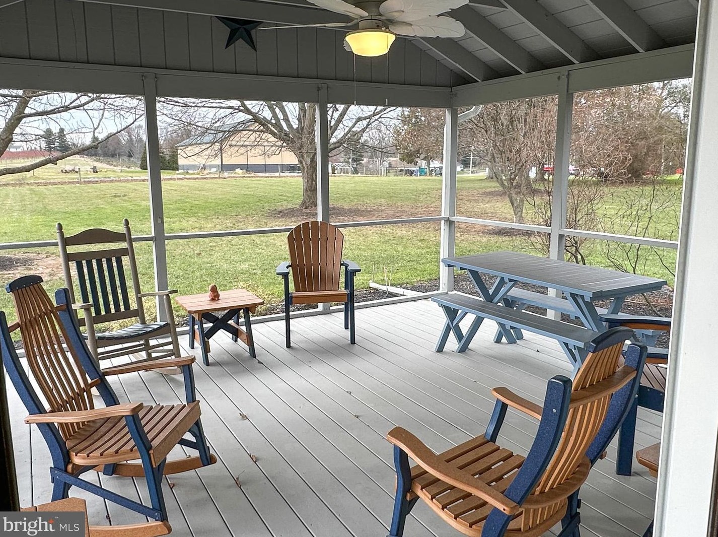 1580 Broadrun Rd, Downingtown PA  19335-3585 exterior