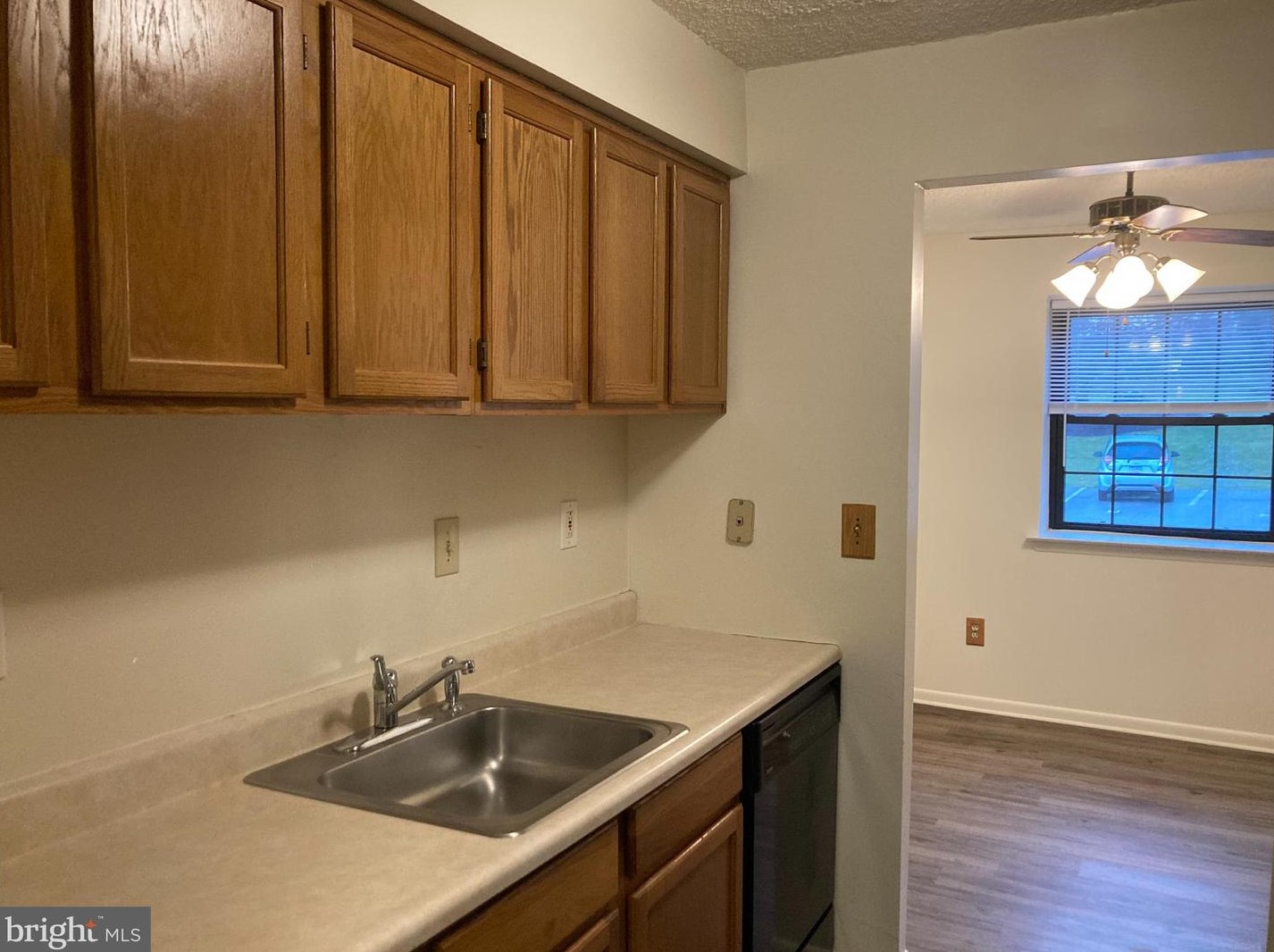 3111 Valley Dr, West Chester, PA 19382