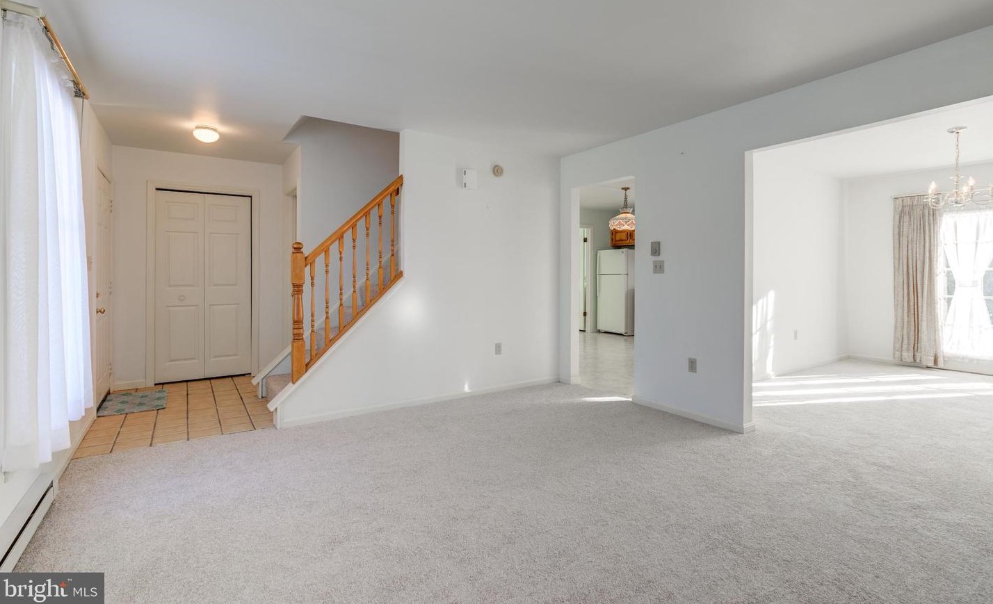 311 Grandview Cir, Honey Brook, PA 19344-8629