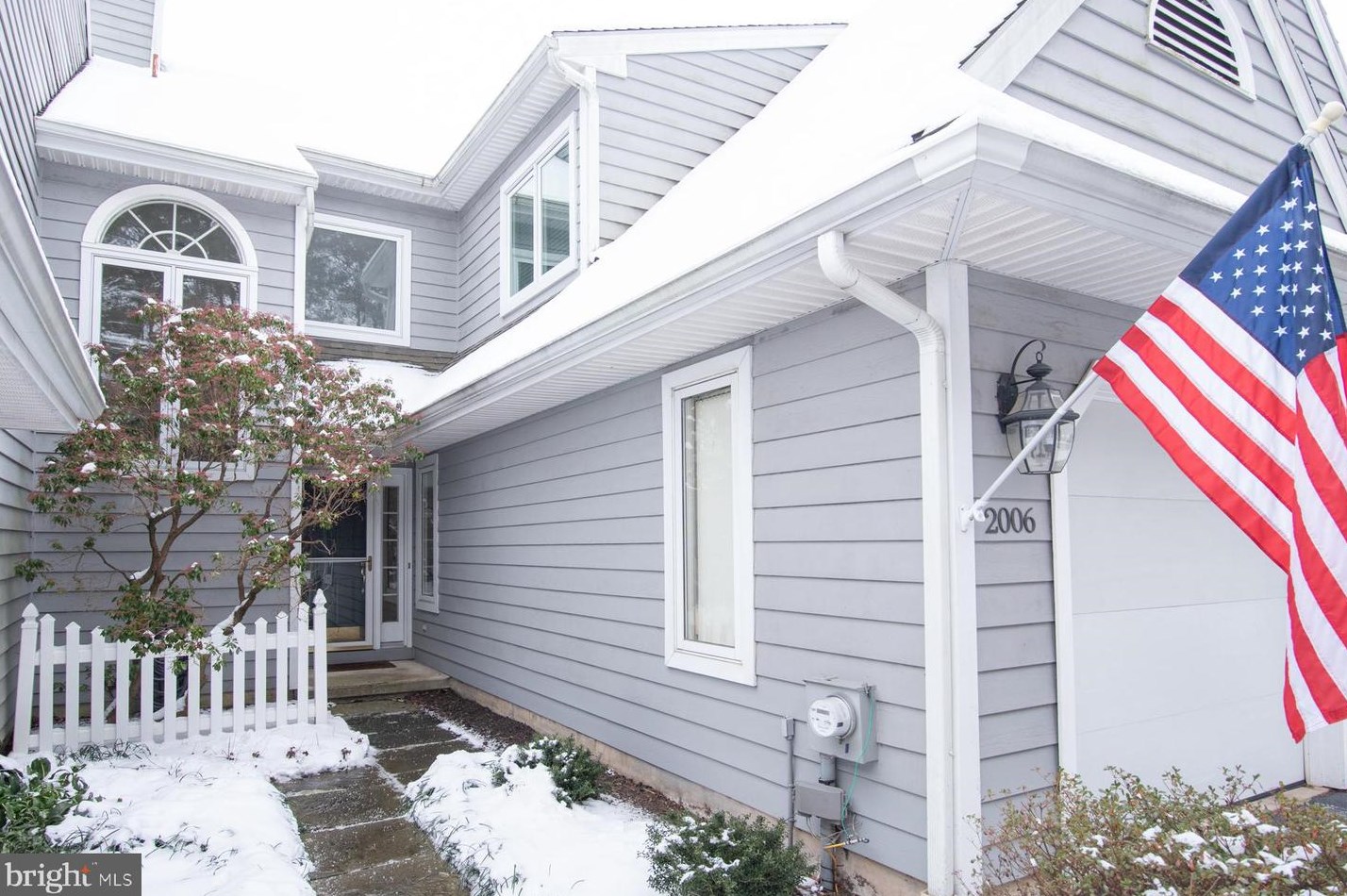 2006 Hillingham Cir, Chadds Ford, PA 19317-9205