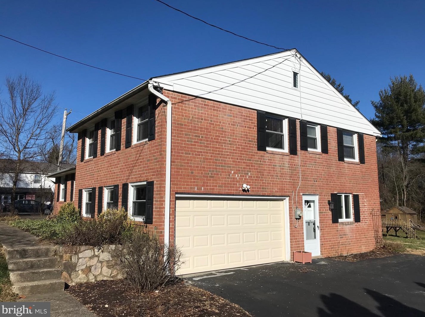 1443 Valley Forge Rd, Wayne, PA