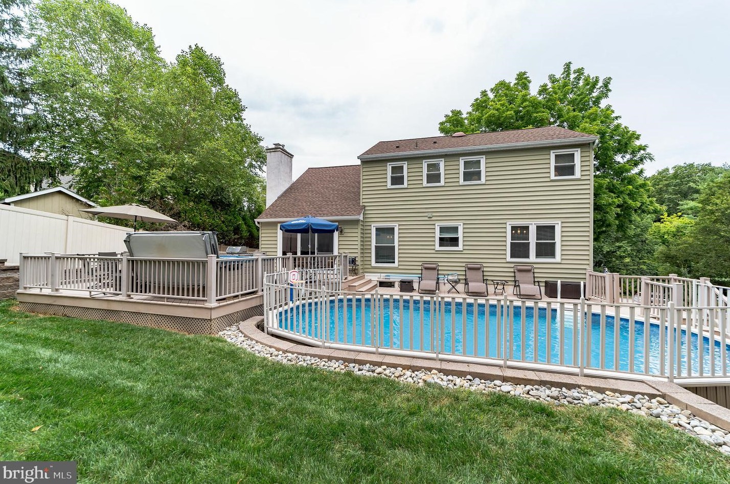 202 Jennings Ln, Frazer, PA 19355