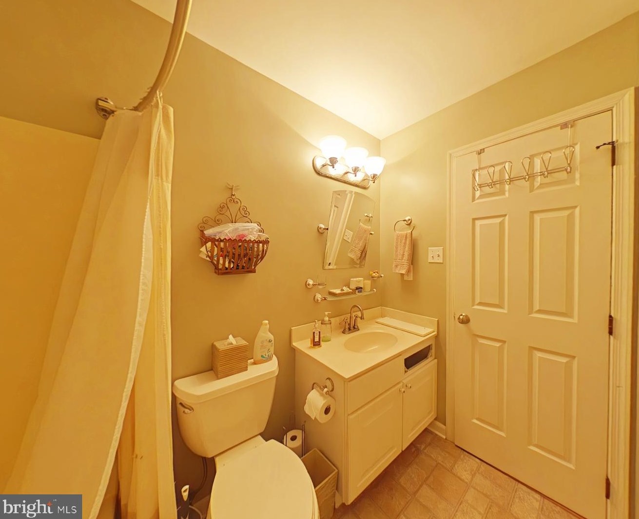 107 Peters Ct, Romansville PA  19320-2719 exterior