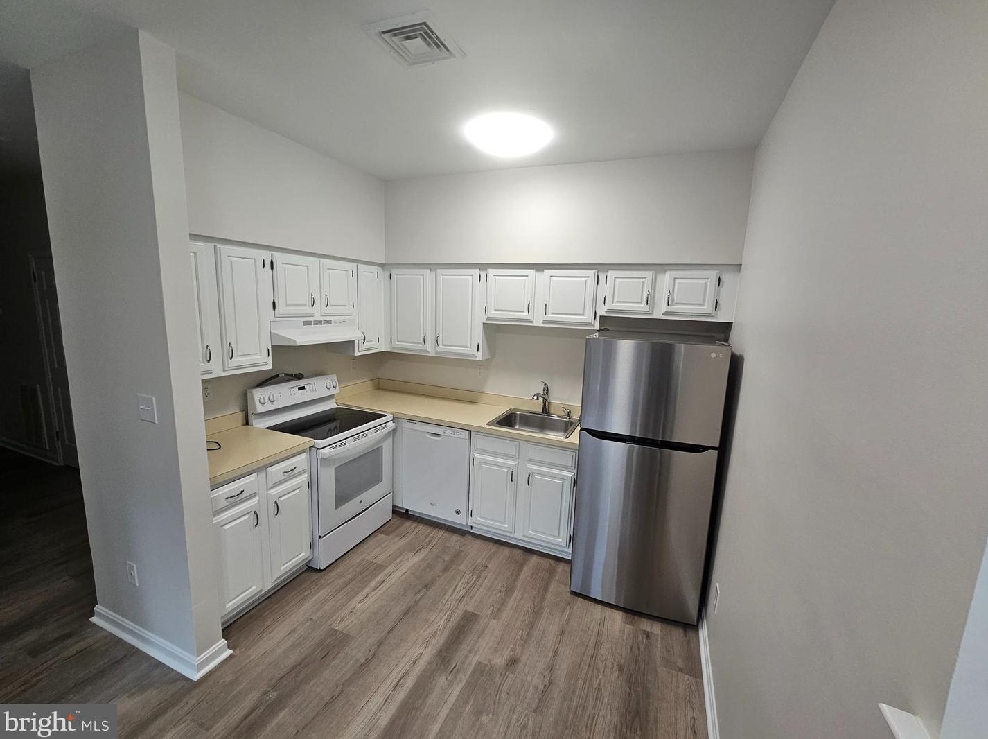 255 W Uwchlan Ave, Downingtown, PA 19335