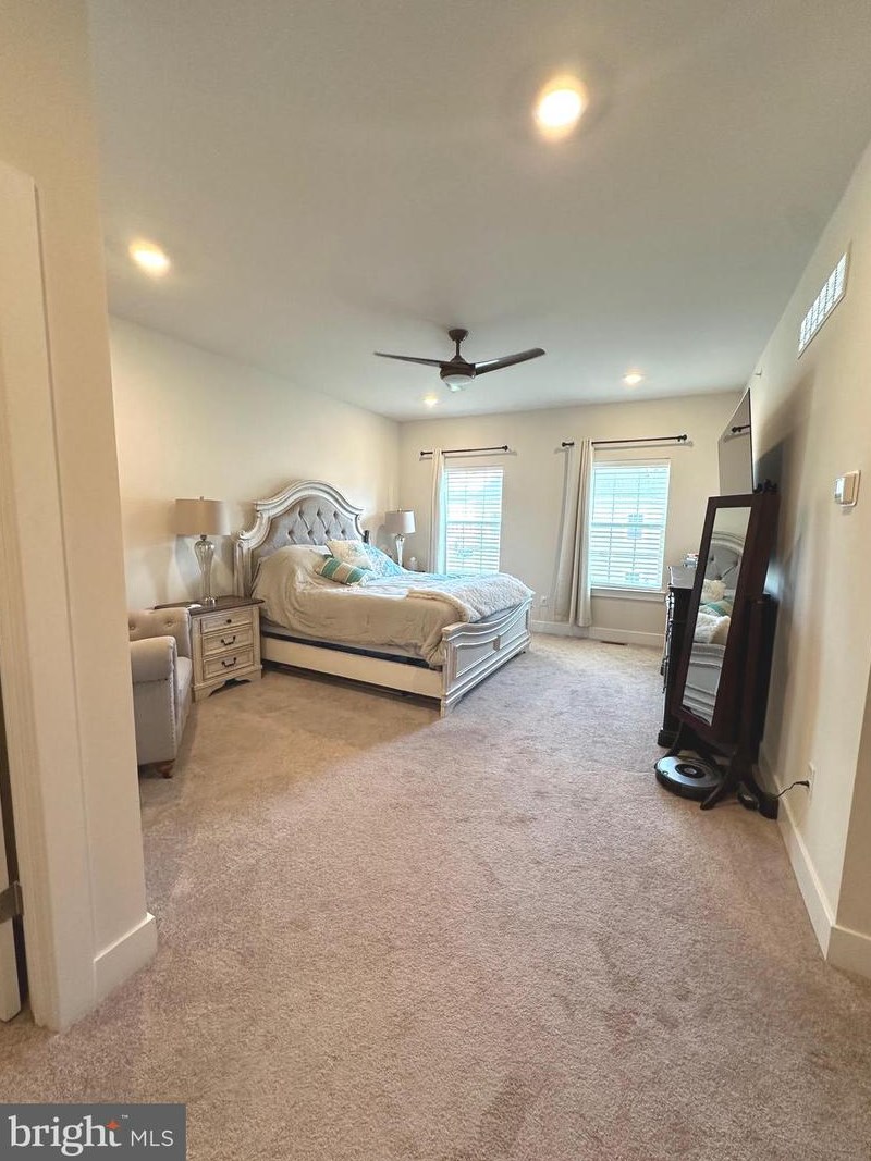 165 Livingston Ln, Exton PA  19341-2800 exterior