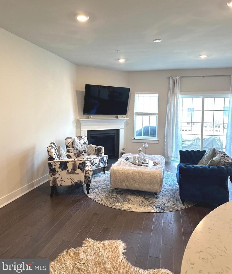 165 Livingston Ln, Exton PA  19341-2800 exterior