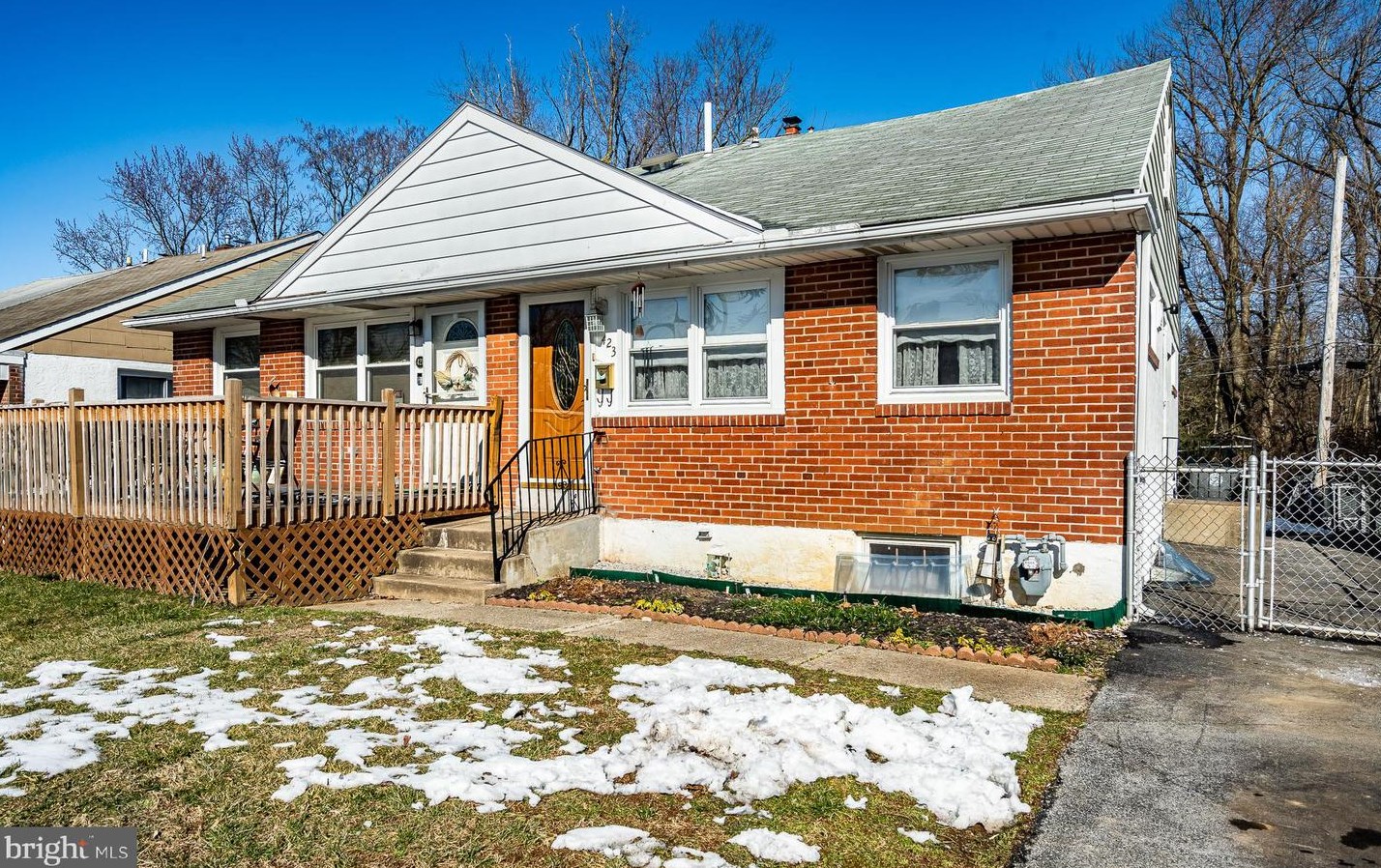 423 Garfield Ave, Downingtown, PA 19335-3011