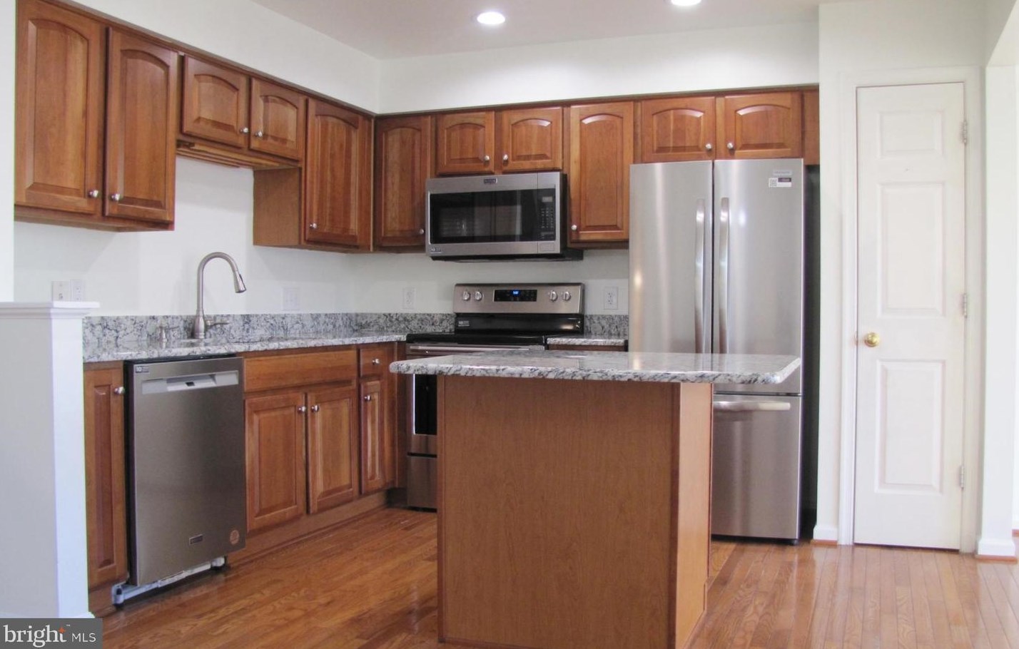 406 Fox Trl, Parkesburg, PA 19365