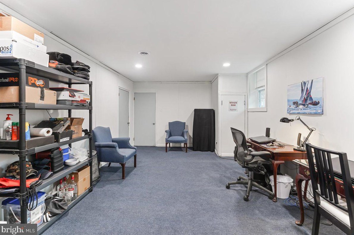 46 Marshall Cir, Downingtown PA  19335-2112 exterior