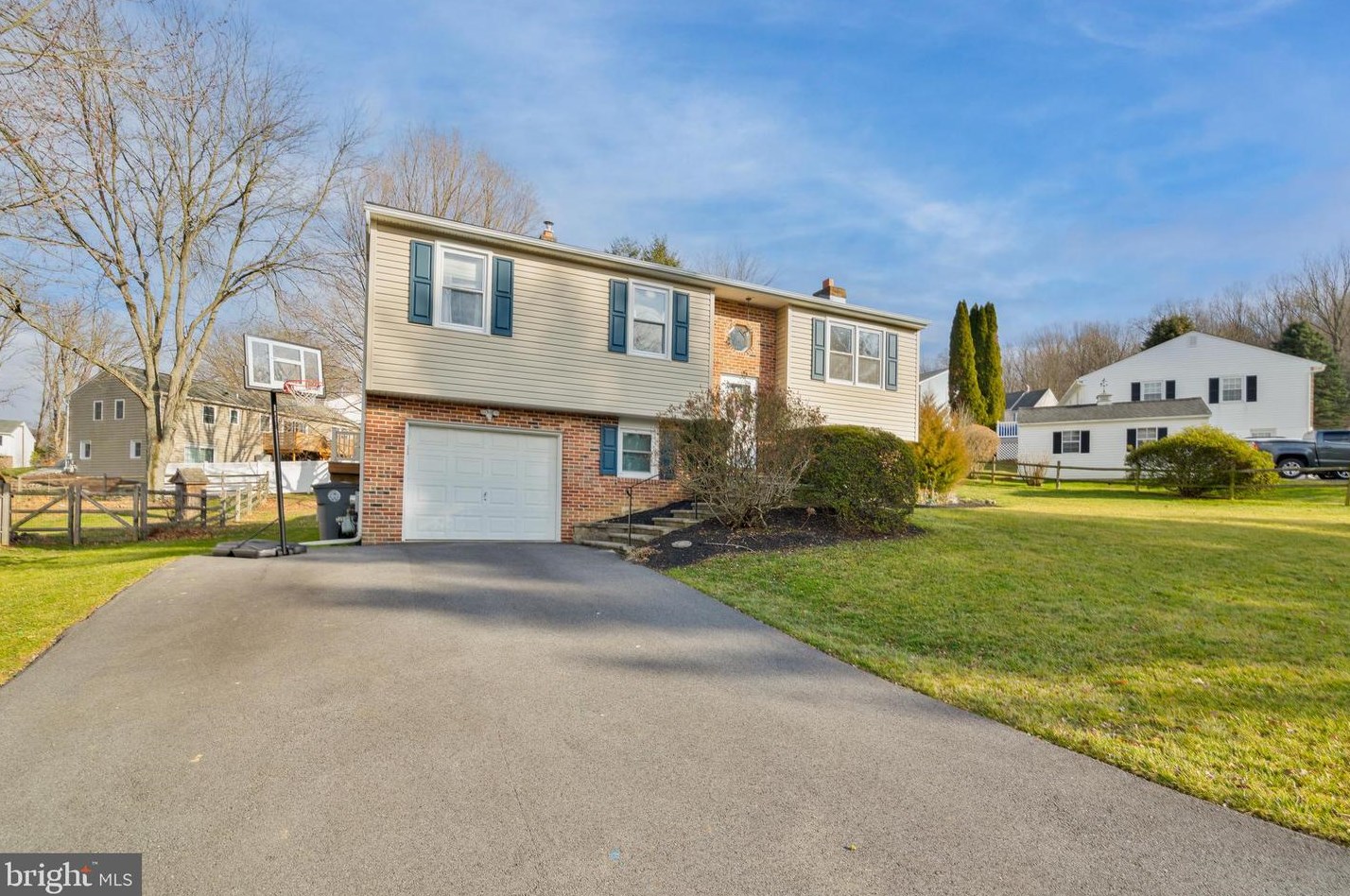 470 Donofrio Dr, Downingtown, PA 19335