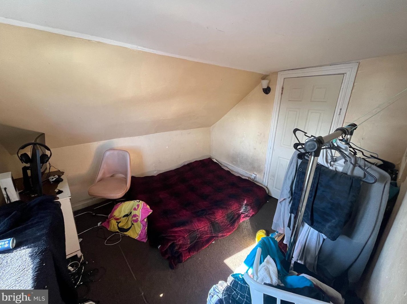 228 Chestnut St, Coatesville PA  19320-3233 exterior