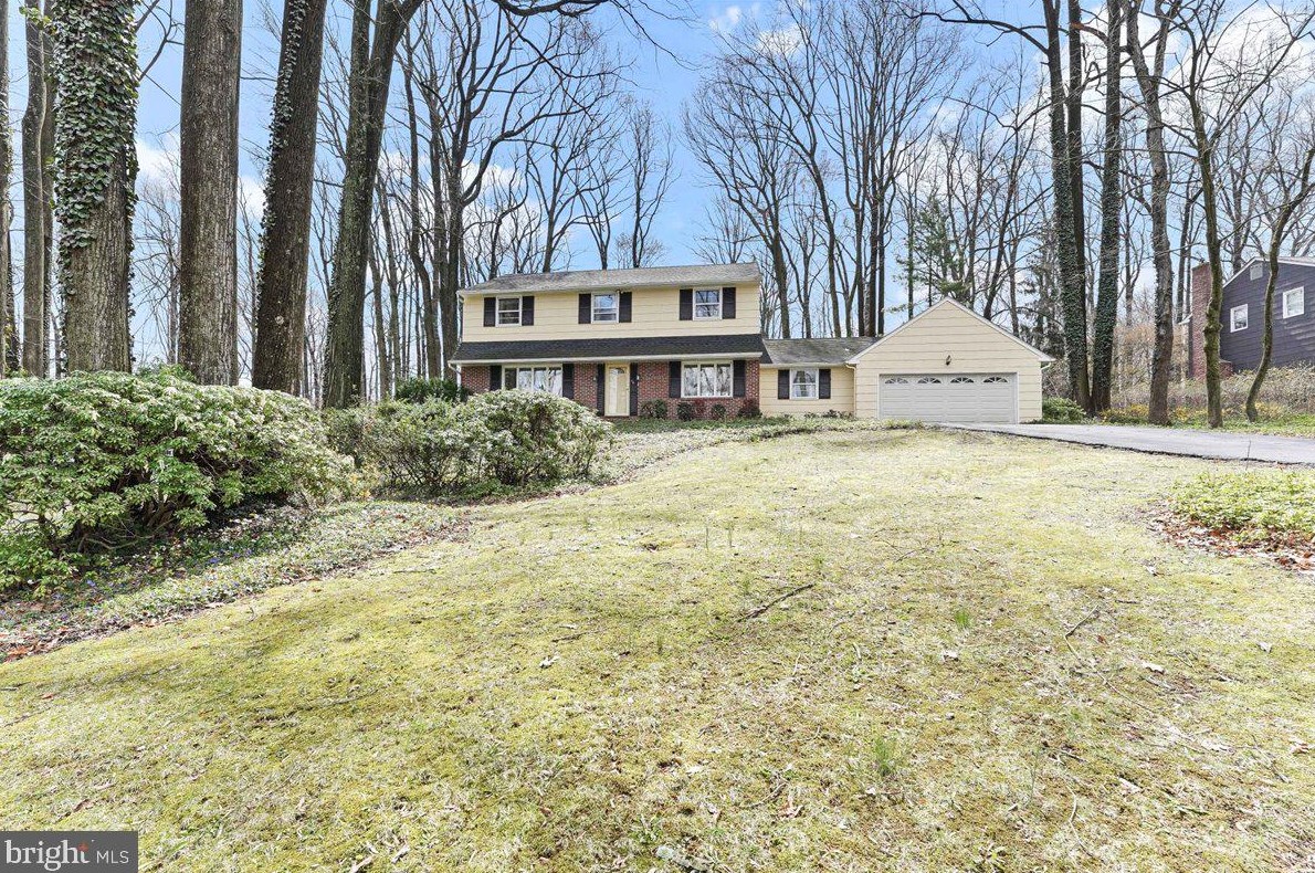 16 Jenkins Dr, Downingtown, PA 19335