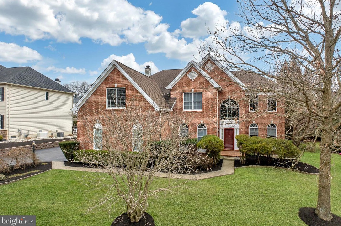 204 Prescott Dr, Chester Springs, PA 19425-3649