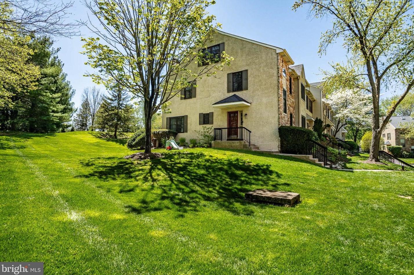 1413 Aspen Ct, West Chester, PA 19380