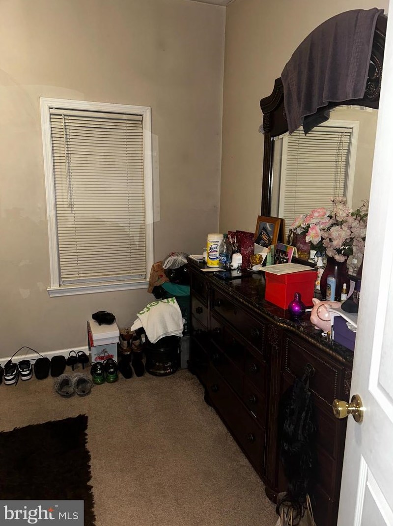 206 Chestnut St, Coatesville PA  19320-3233 exterior