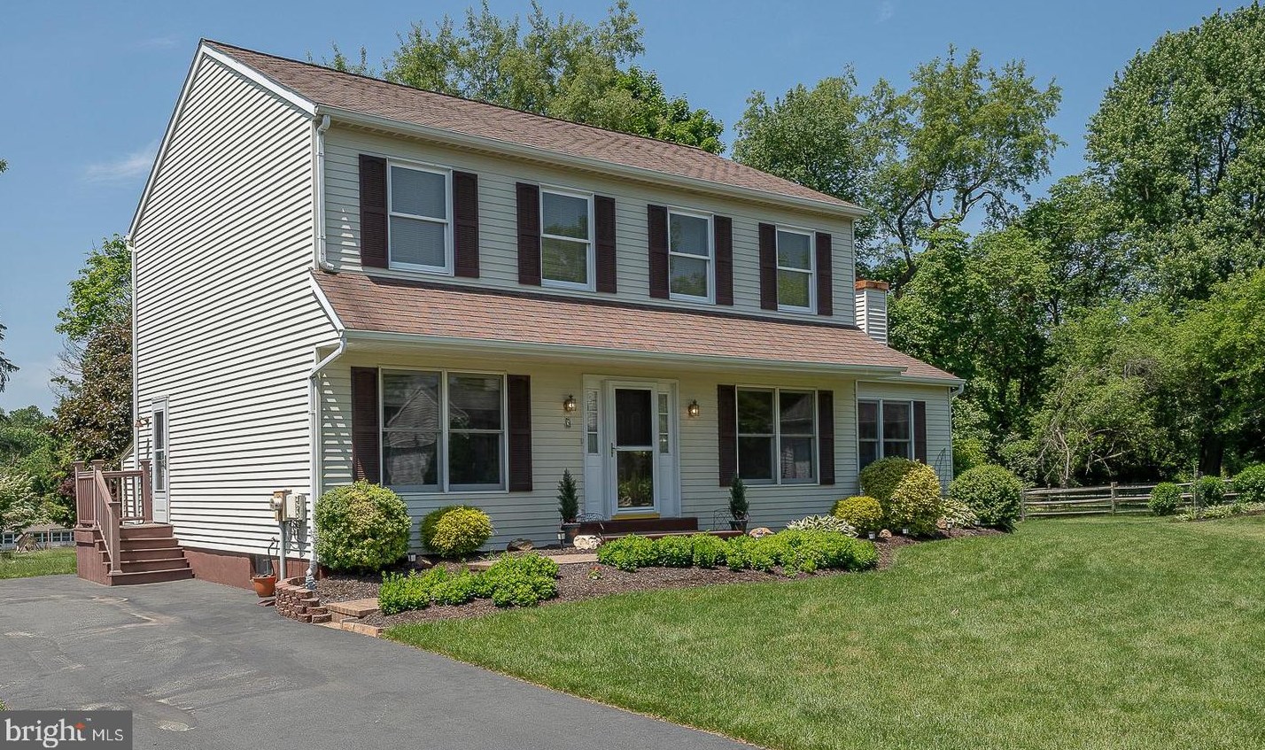 5 Corwen Ter, West Chester, PA 19380-1100