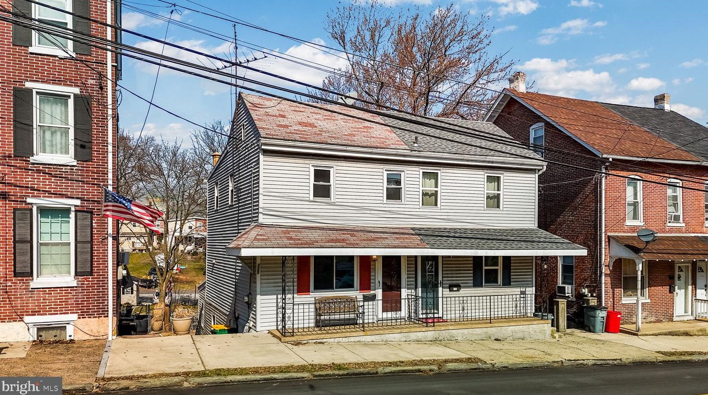 225 New St, Spring City, PA 19475