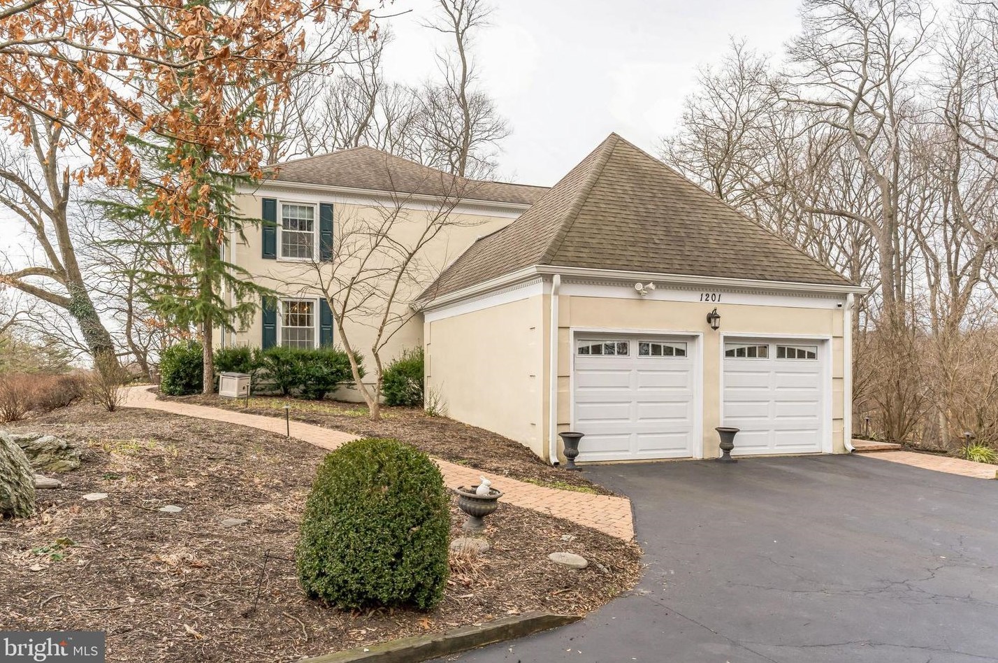 1201 Waterford Rd, West Chester, PA 19380-5813
