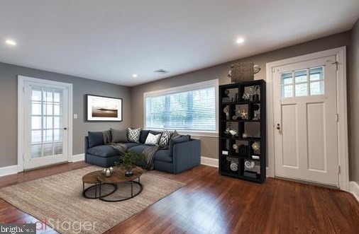 126 Walnut St, Kennett Sq PA  19348-3132 exterior