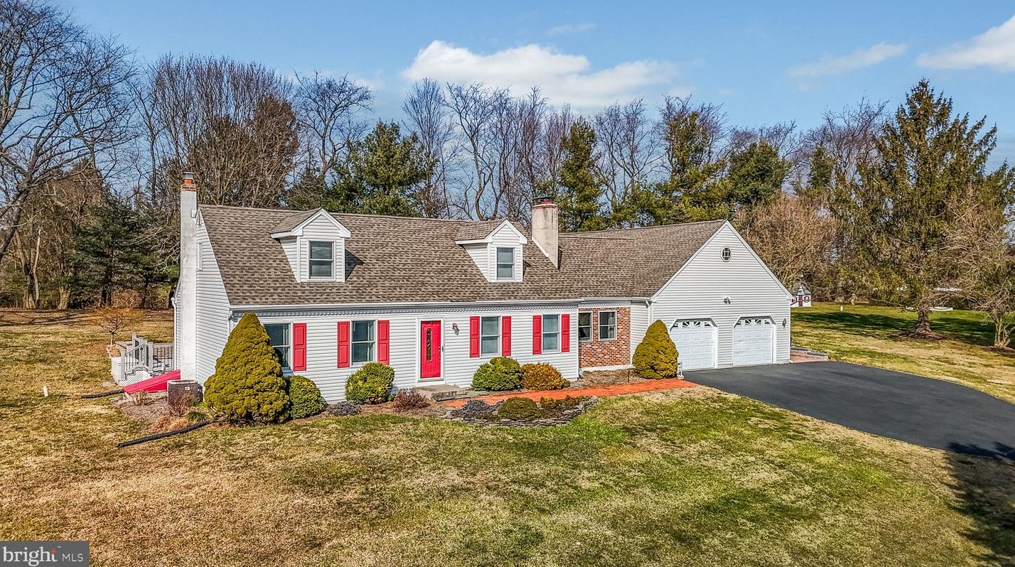 117 Clearfield Ln, Romansville, PA 19320