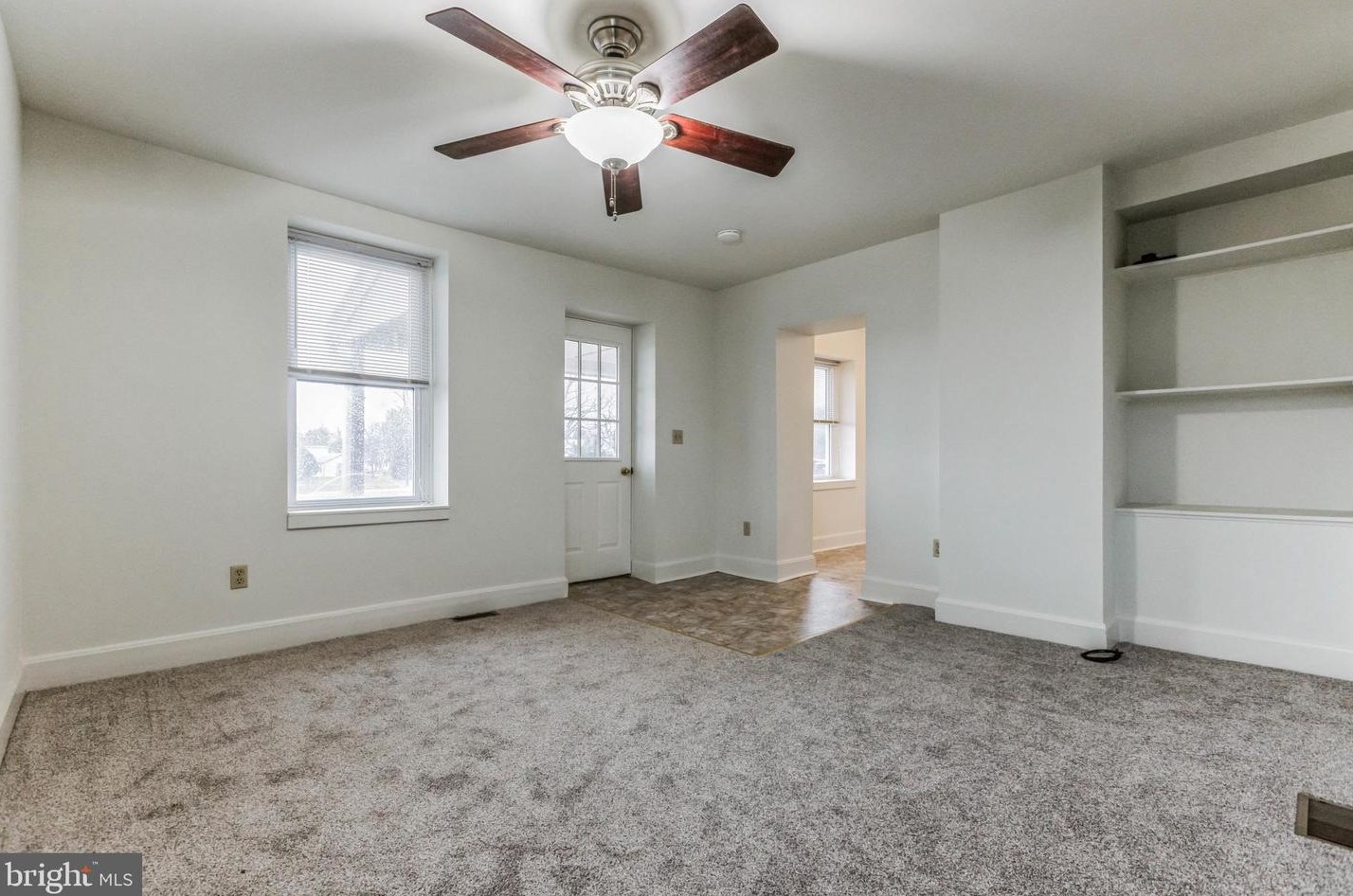 110 Brick Rd, Oxford, PA 19363-1569