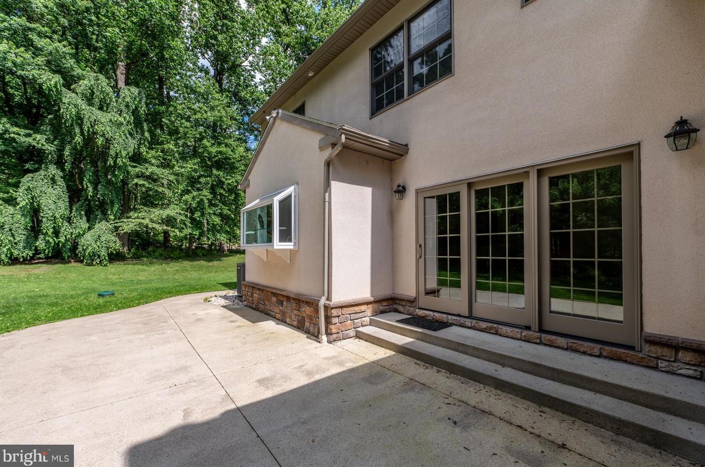 3181 Chestnut Hill Rd, Pottstown PA 19465-8560 exterior