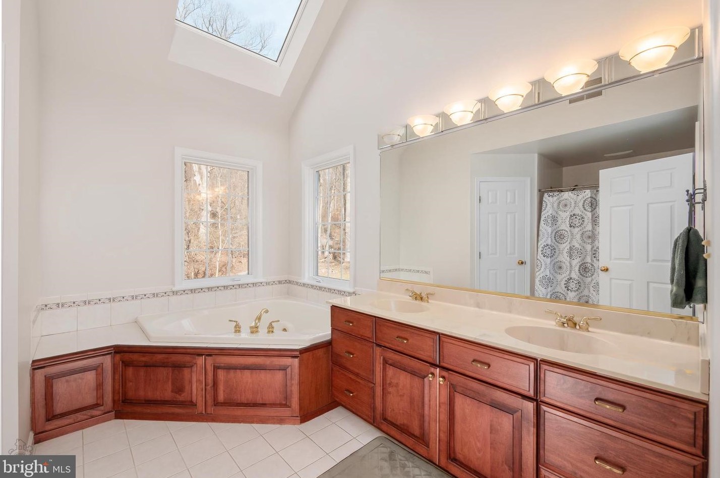 3181 Chestnut Hill Rd, Pottstown PA 19465-8560 exterior