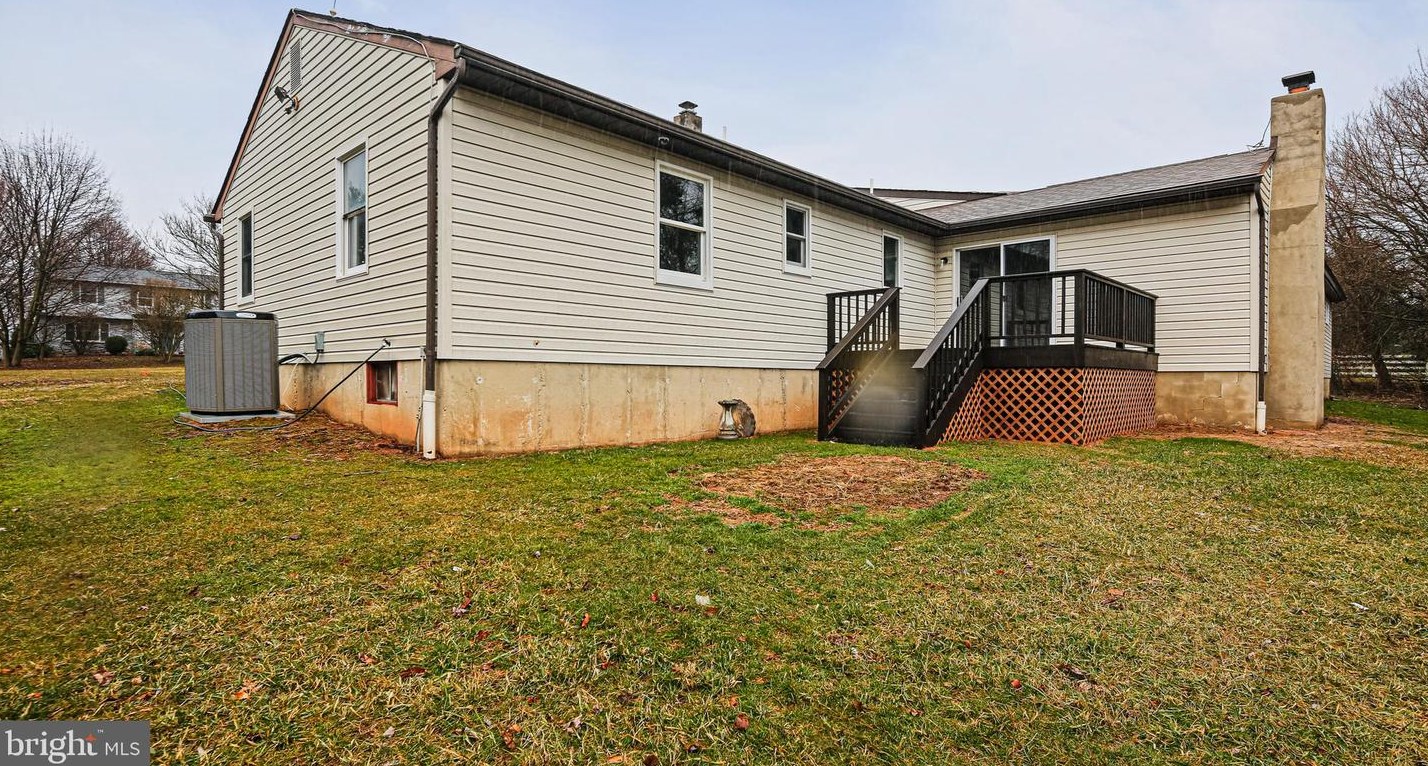 11 My Way, New London Township, PA 19352-9414