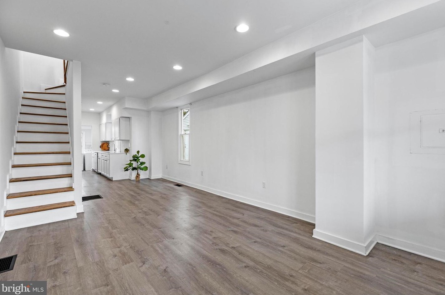 115 Jefferson Ave, Downingtown, PA 19335-2935