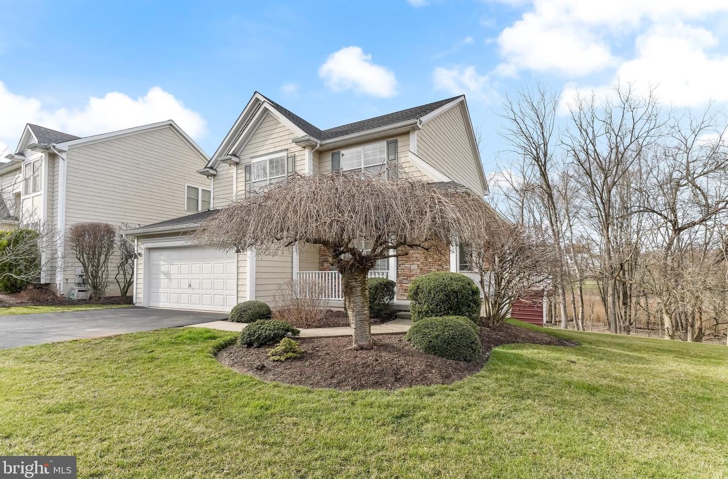 103 Brookline Ct, Avondale PA  19311-1406 exterior